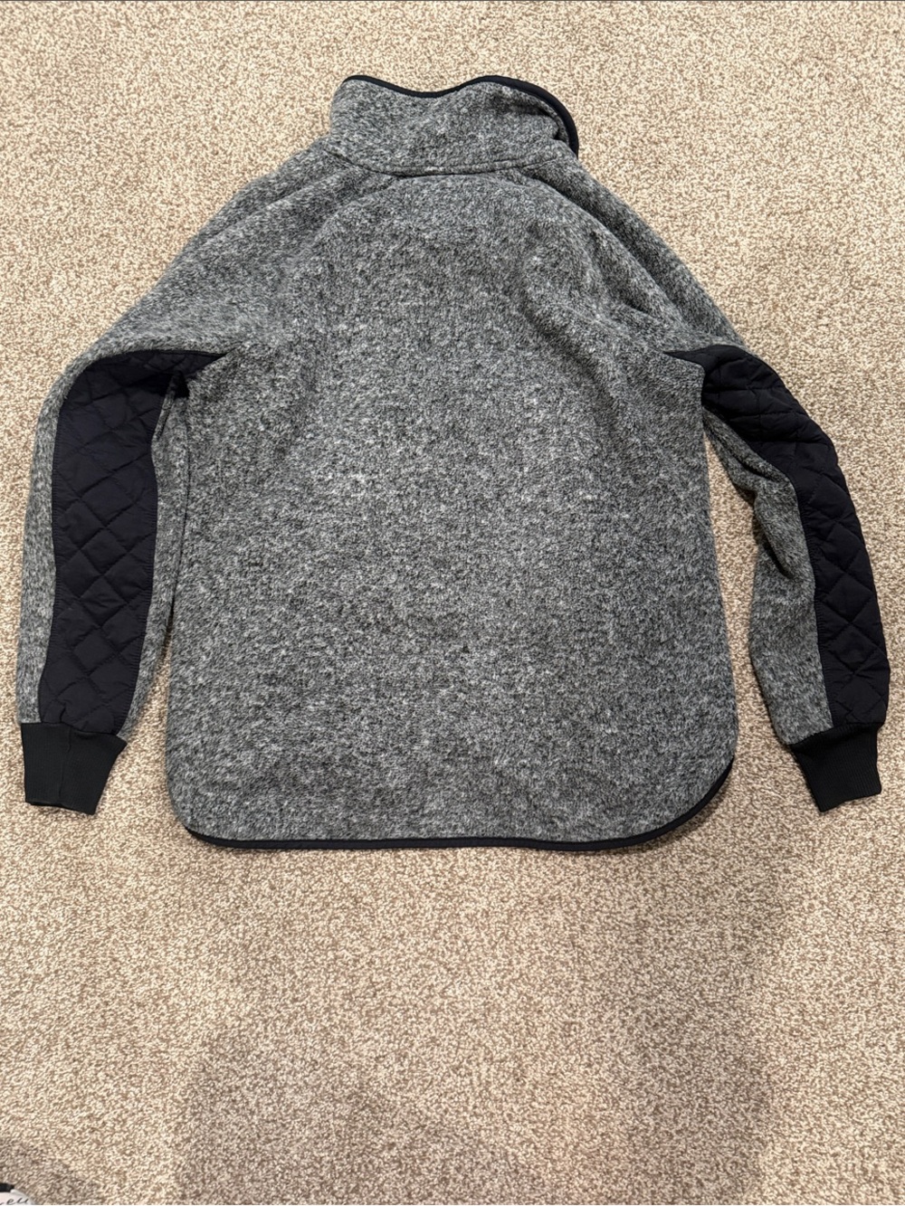 Abercrombie & Fitch Gray Sherpa Lined Quilted Pullover - Picture 3 of 3